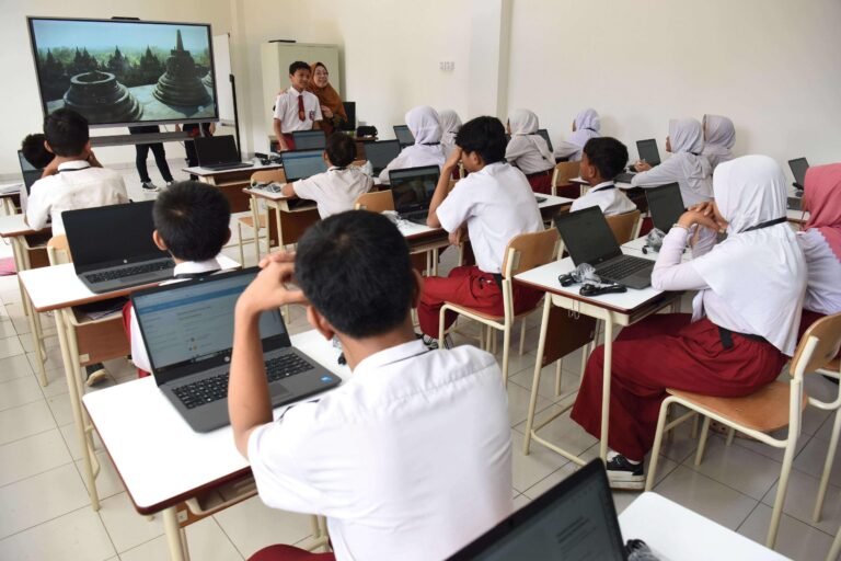 Sekolah Rakyat: Dari Akses Pendidikan ke Lompatan Masa Depan