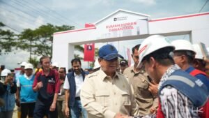 Pemulihan Hunian Sementara Dipercepat, Prabowo Pastikan Layanan Dasar Warga Kembali Normal