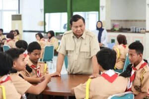 Pemerintah Fokuskan Sekolah Rakyat bagi Kelompok Desil Terbawah