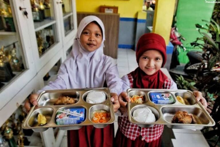 Evaluasi MBG Perkuat Langkah Pemerintah Membangun Generasi Emas Indonesia