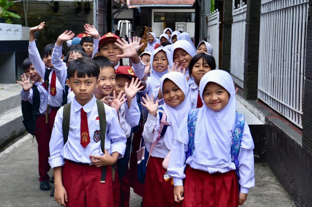 Mengelola Risiko Digital: Peran PP TUNAS di Era Konektivitas Tinggi
