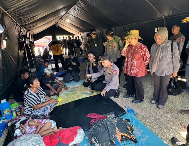 Bersama Membawa Bantuan dan Harapan Bagi Penyintas Gempa NTT