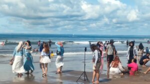 Ekonom: Investasi Manufaktur hingga Pariwisata Bisa Jadi Motor Pertumbuhan Ekonomi